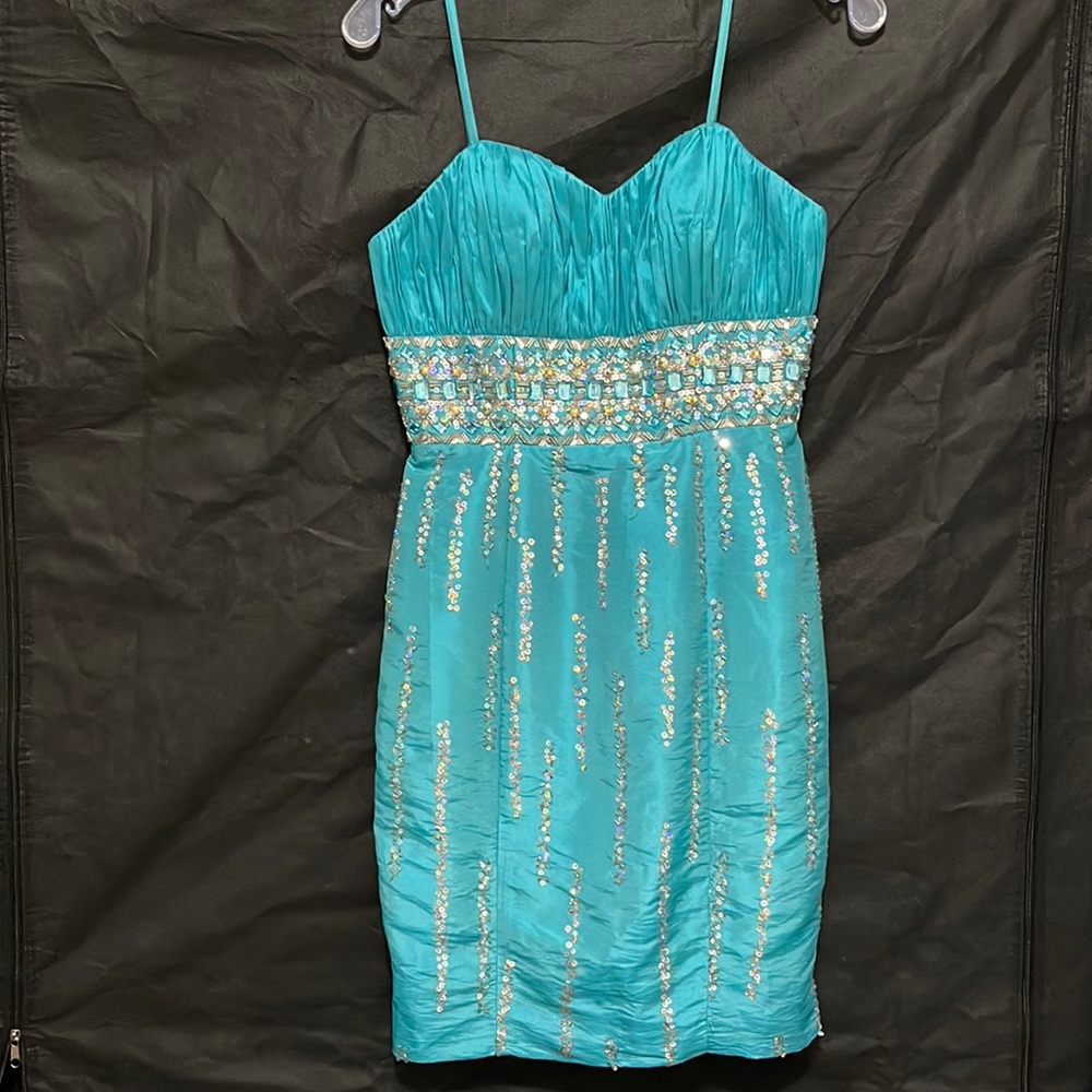 Mini party dress 👗